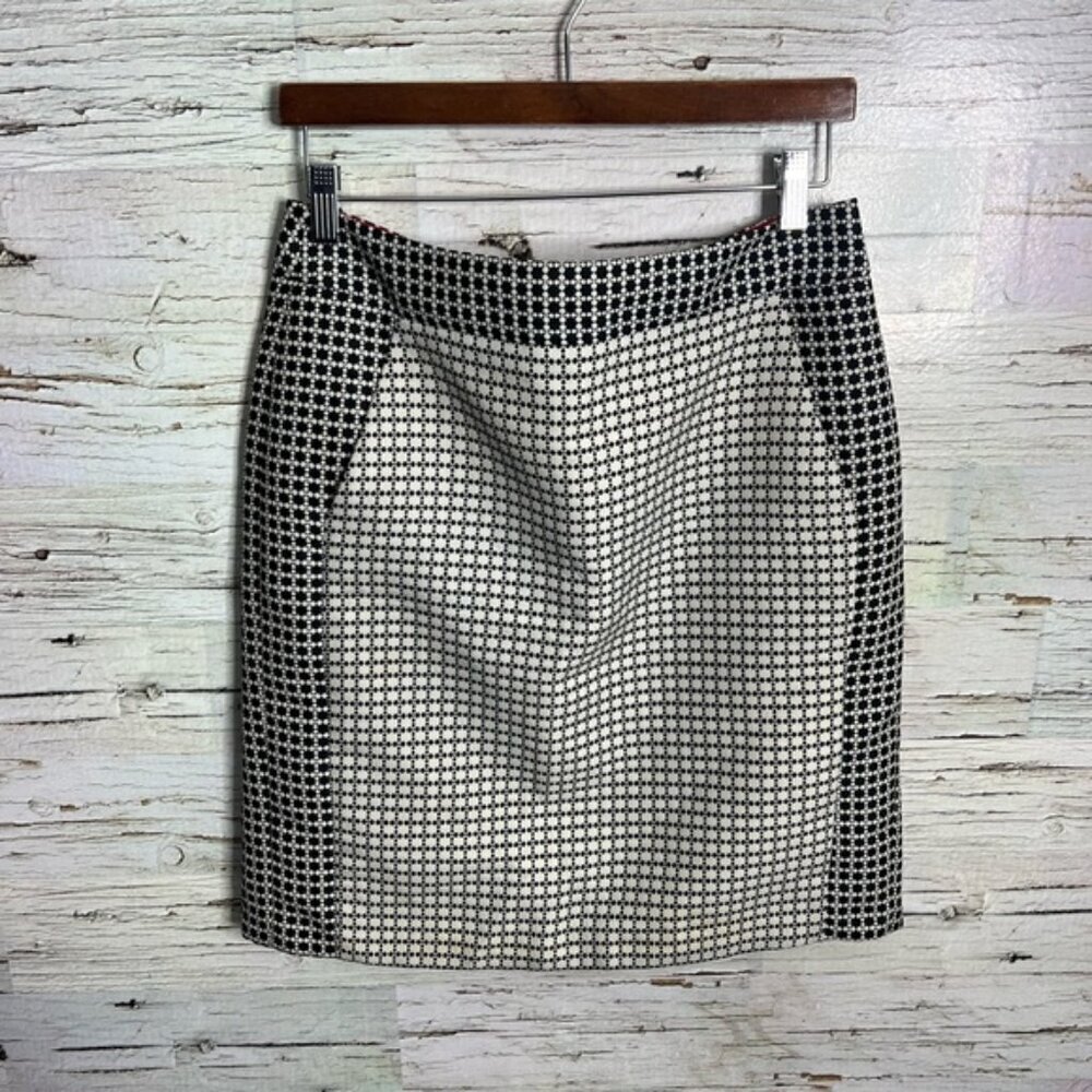 Banana Republic Gray and Black Mini Pencil Skirt for Work